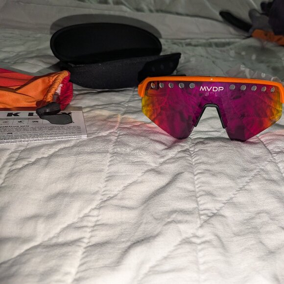 NEW Oakley SUTRO LITE SWEEP MVDP Orange Sparkle PRIZM Road Lens Sunglass NWT - Picture 7 of 9